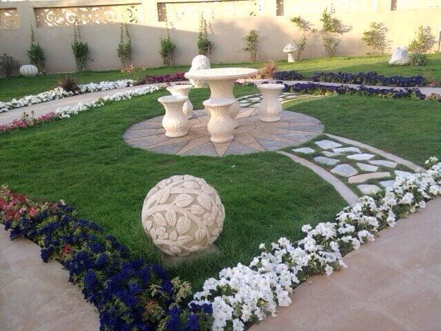 Villa Garden Landscaping — view 3