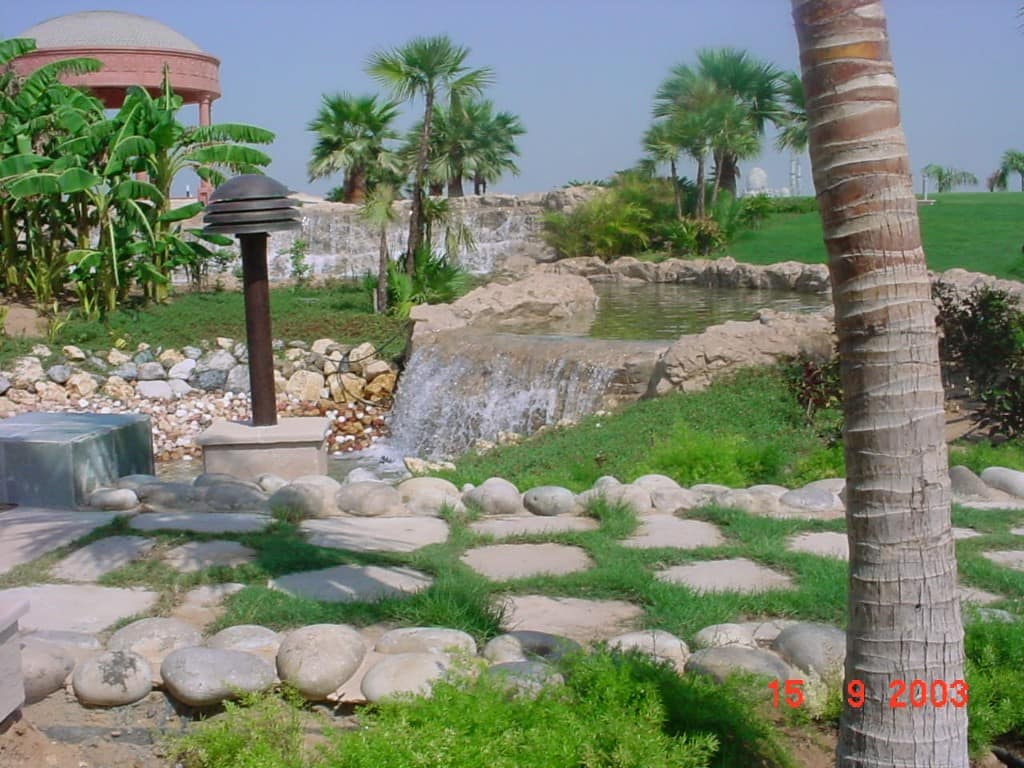 Villa Garden Landscaping — view 5