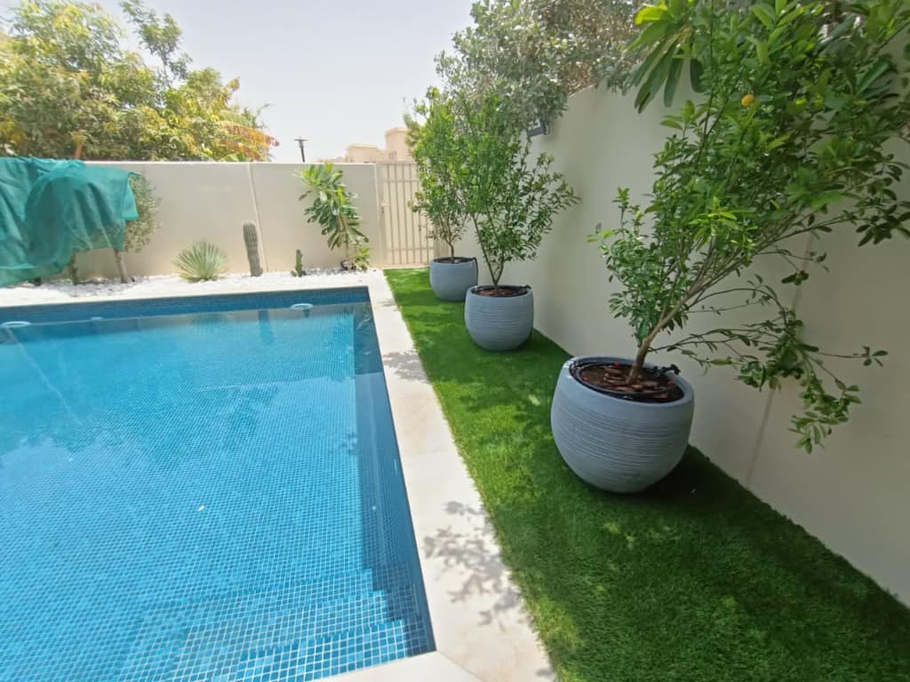 Modern Villa Pool & Garden — view 3